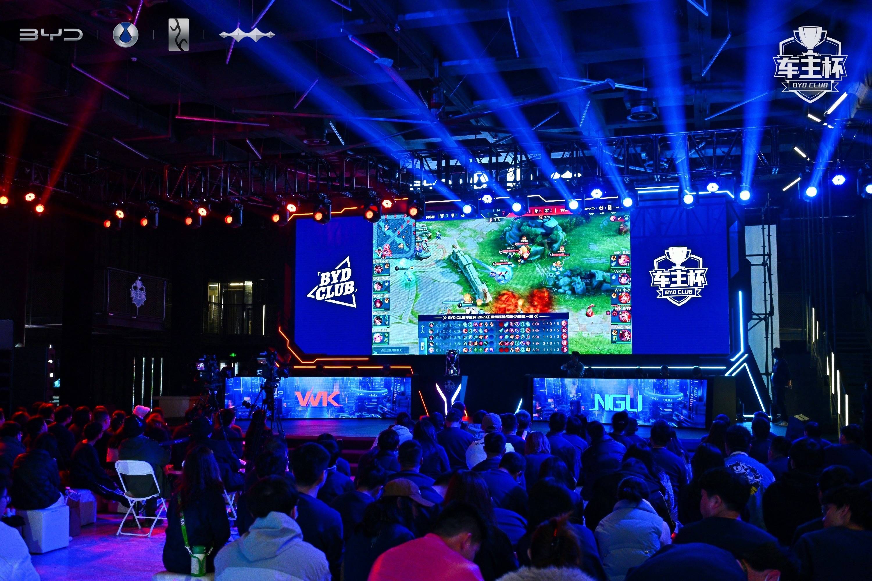 我无法带领团队！ NiKo 的22个击杀无力拯救团队。G2在中期陷入沉睡。 Heroic 以13-6赢得了第一张地图。