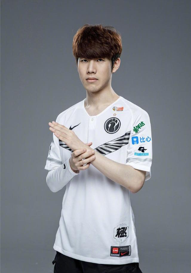 Vikings KR 因队长健康问题不得不退出 United21 比赛