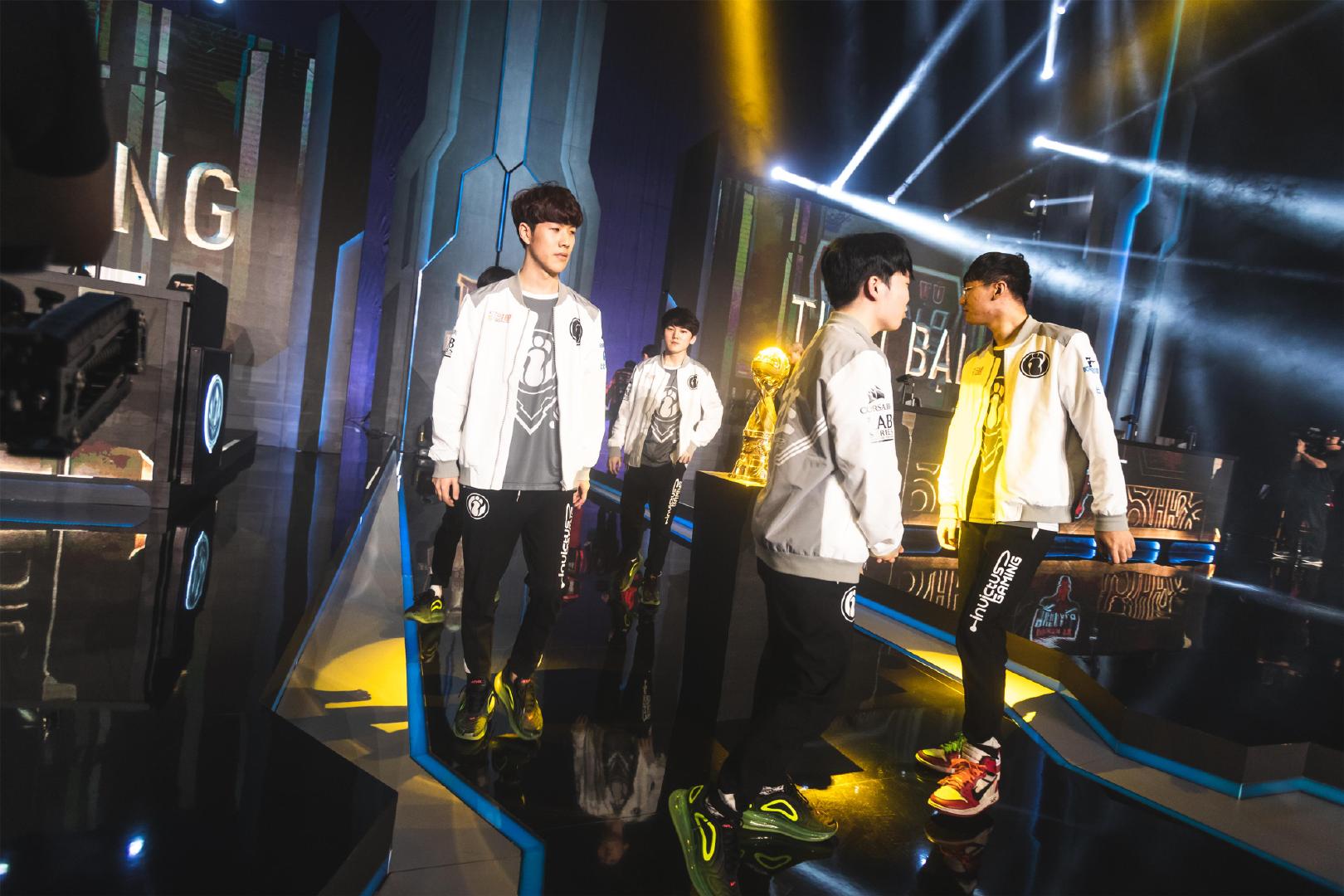 2025KPL夏季赛常规赛第四周最佳选手&最佳阵容公布