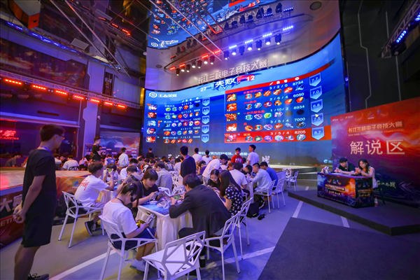 SAW , TyLoo , 和 BetBoom 晋级 FISSURE Playground #1 半决赛